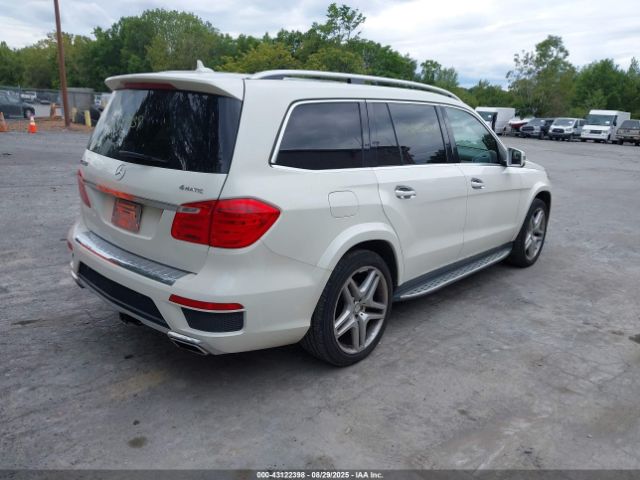 2014 MERCEDES-BENZ GL 550 4JGDF7DE2EA434593 Photo 3