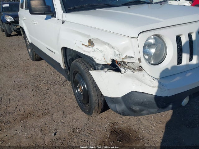 1C4NJRFB9FD291101 Jeep 2015