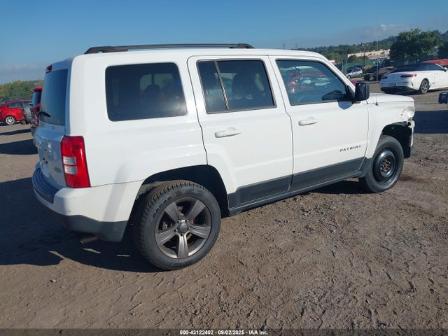 1C4NJRFB9FD291101 Jeep 2015