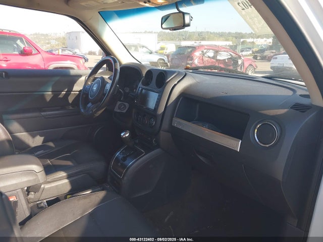 1C4NJRFB9FD291101 Jeep 2015