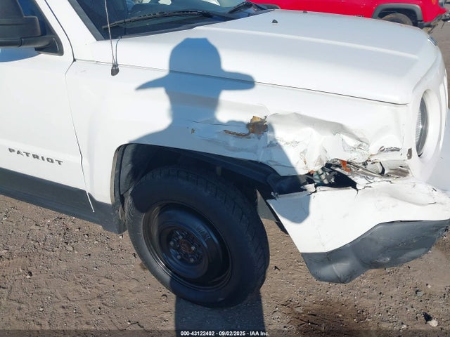 1C4NJRFB9FD291101 Jeep 2015