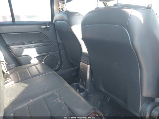 1C4NJRFB9FD291101 Jeep 2015