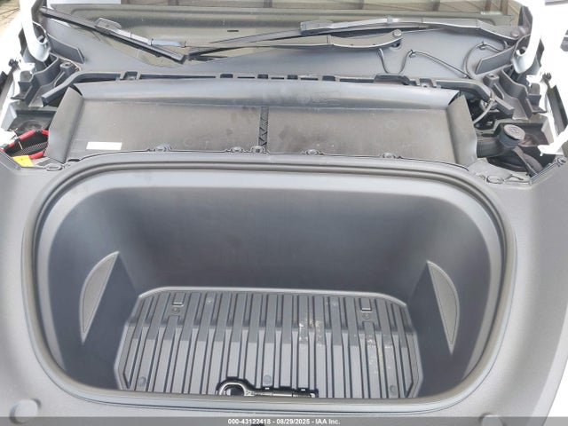 2023 TESLA MODEL Y 7SAYGDEE9PA096765 Photo 9