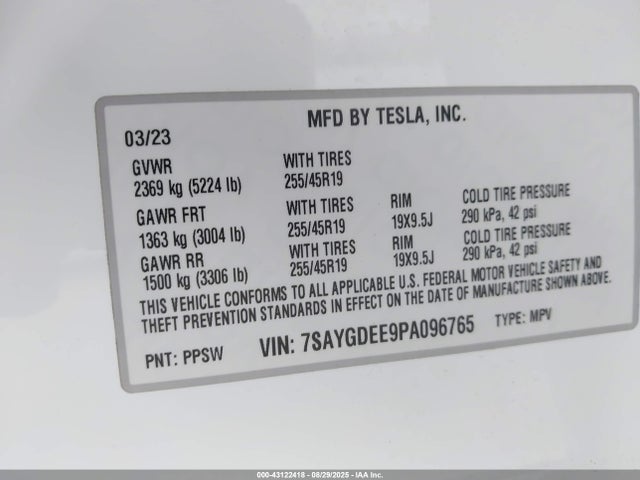 2023 TESLA MODEL Y 7SAYGDEE9PA096765 Photo 8
