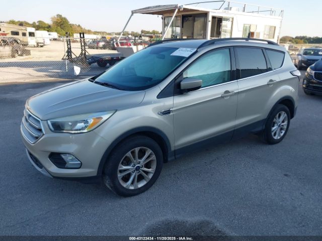 2018 FORD ESCAPE 1FMCU0GD2JUB36906 Photo 1