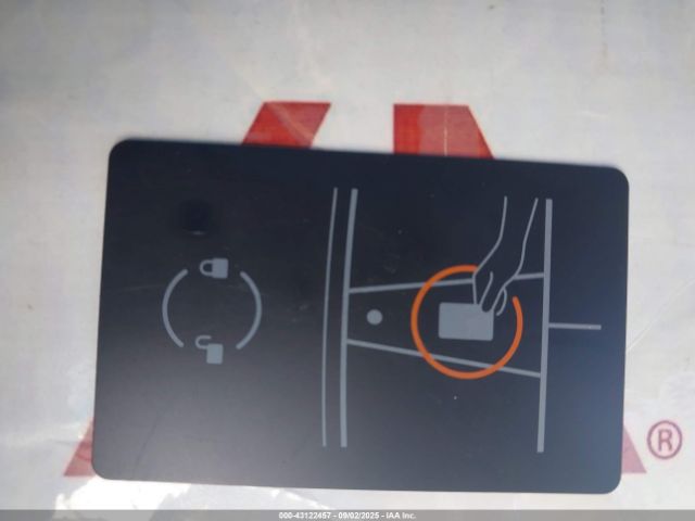 2024 TESLA MODEL 3 5YJ3E1EA4RF747363 Photo 10