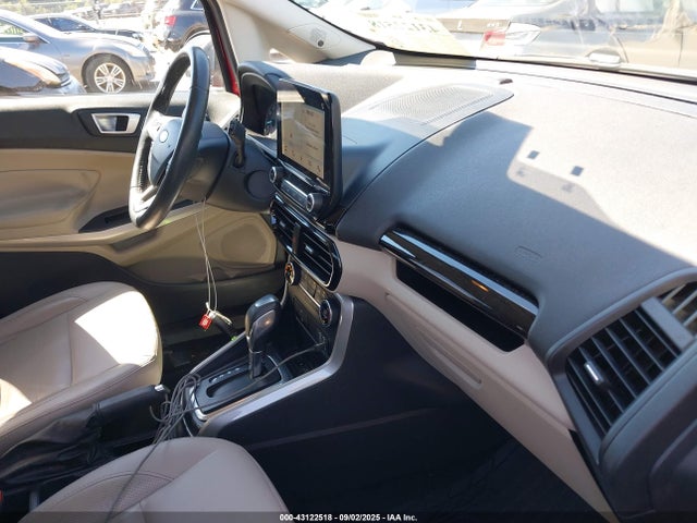 MAJ6S3KL3KC271185 Ford Ecosport