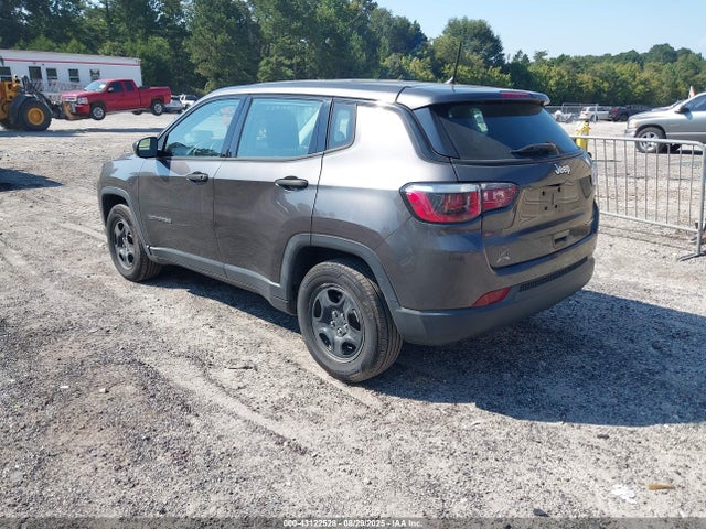 Jeep Compass 2018 3C4NJCAB5JT489293 Image 3