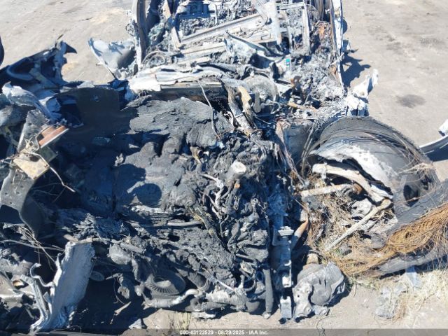 2017 AUDI A8 L WAU43AFD4HN017386 Photo 9