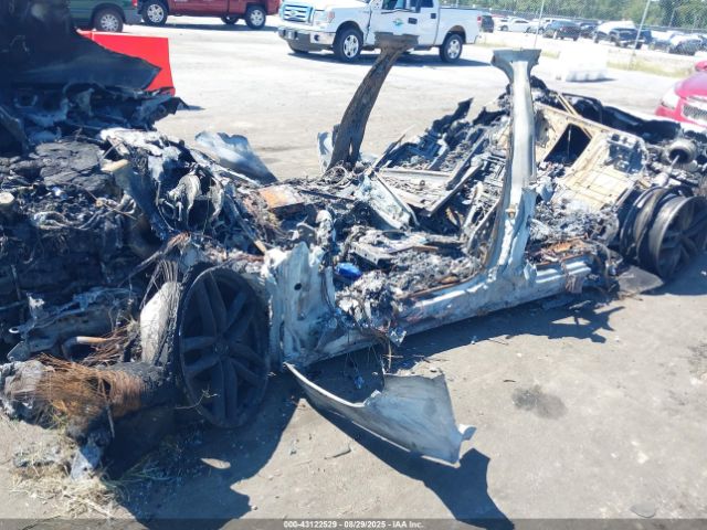 2017 AUDI A8 L WAU43AFD4HN017386 Photo 5