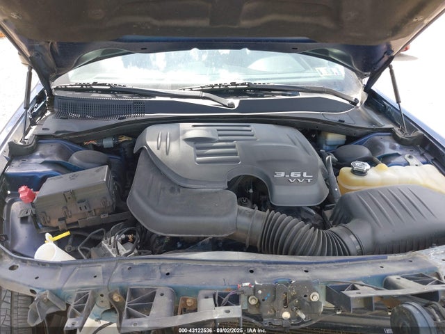 Chrysler 2015 2015 2C3CCARG0FH781637 Image 10