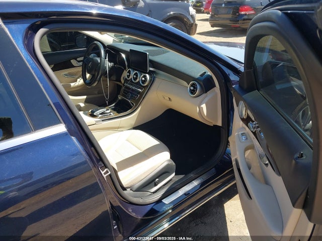 WDDWF4KB6JR311644 Mercedes-Benz m274