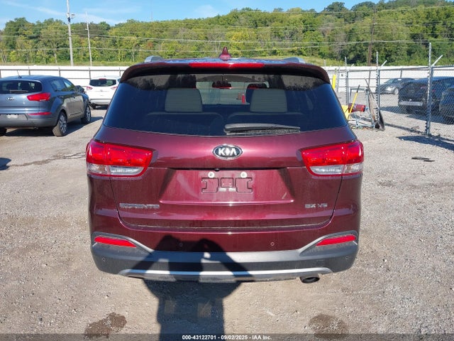 KIA Sorento 2017 5XYPHDA56HG229166 Image 16