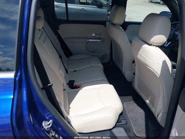 W1N4M4GB0MW103709 Mercedes-Benz m260