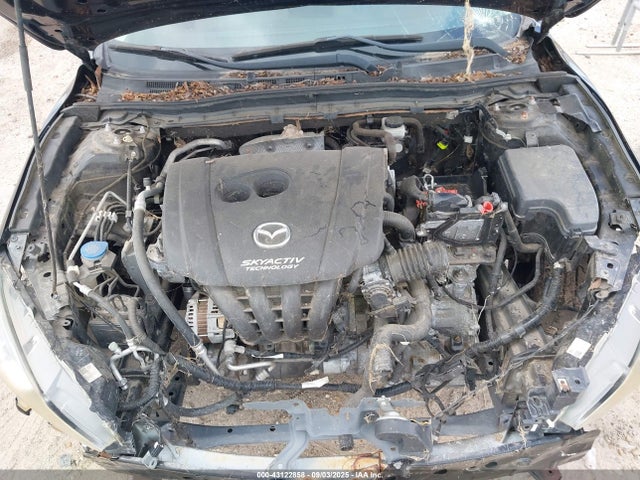 JM1BM1V78E1125421 Mazda pe
