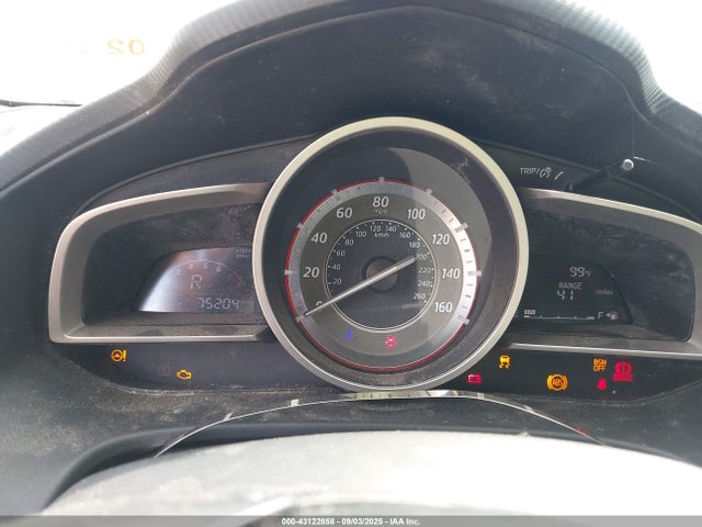 JM1BM1V78E1125421 Mazda pe