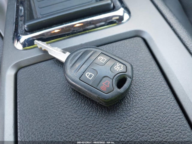 1ZVBP8AM8E5263087 Ford Mustang