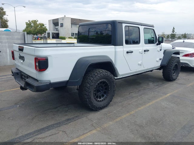 1C6JJTAG5LL141803 Jeep 2020