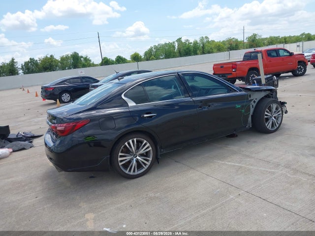 JN1EV7AP5JM358381 Infiniti Q50