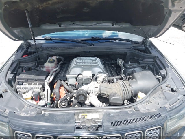 2020 Jeep Grand Cherokee Trackhawk 4x4 მანქანა იყიდება აუქციონზე, vin: 1C4RJFN96LC141821, აუქციონის ნომერი: 43123090