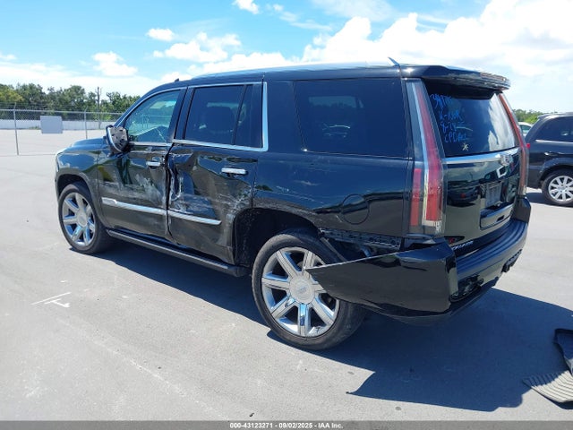 2018 CADILLAC ESCALADE 1GYS3CKJ9JR238685 Photo 2