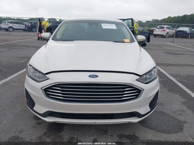 Ford 2019 2019 3FA6P0HD4KR231313 Image 13