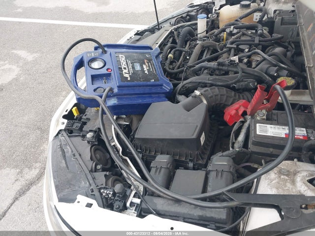 Ford 2019 2019 3FA6P0HD4KR231313 Image 18