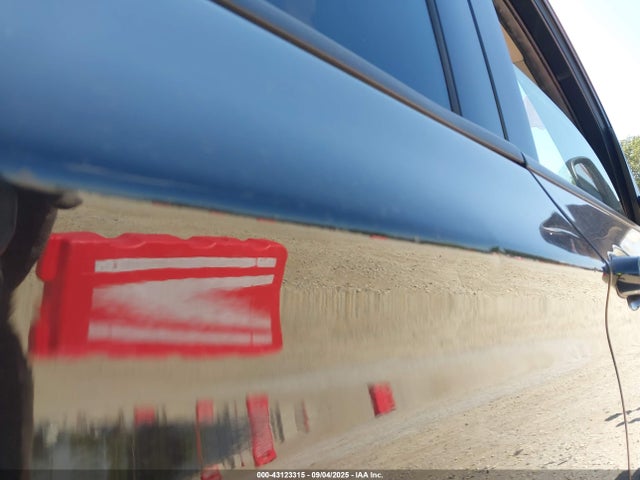5UXWX9C37H0T22211 BMW X3