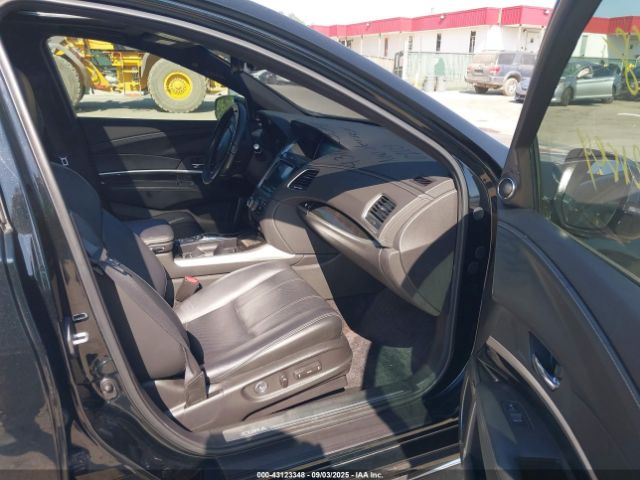 2018 ACURA RLX SPORT HYBRID JH4KC2F96JC000505 Photo 4