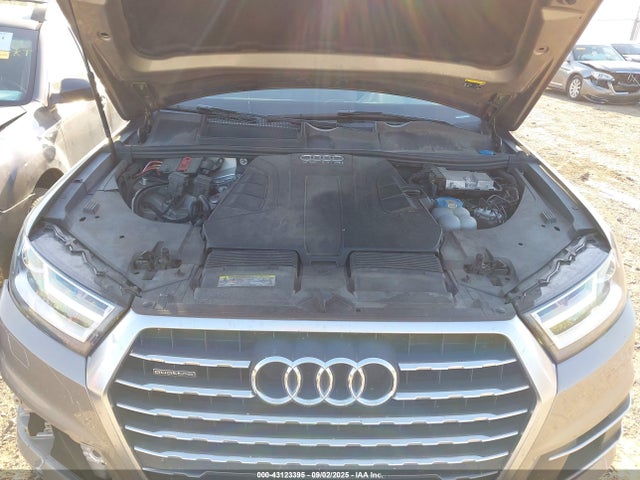 2017 AUDI Q7 WA1AAAF72HD008577 Photo 9
