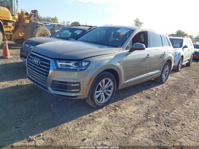 2017 AUDI Q7 WA1AAAF72HD008577 Photo 1