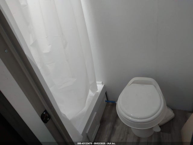 4YDTATG11P8921081 Aspen 17bh