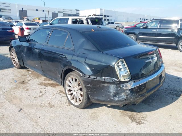 2013 CHRYSLER 300 2C3CCAAG5DH508329 Photo 2