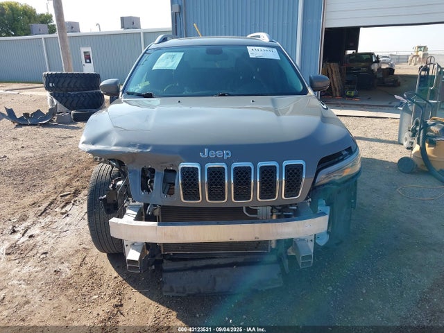 1C4PJLLB1KD470009 Jeep Cherokee