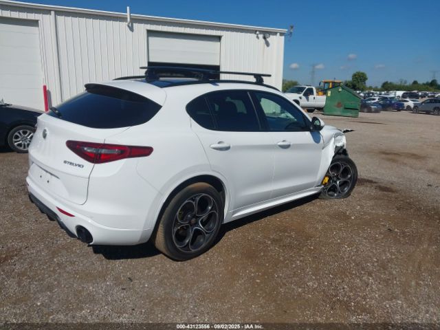 2021 ALFA ROMEO STELVIO ZASPAKBN3M7D16092 Photo 3