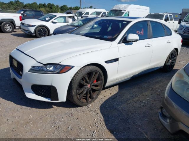 2016 JAGUAR XF SAJBM4BV3GCY19155 Photo 1