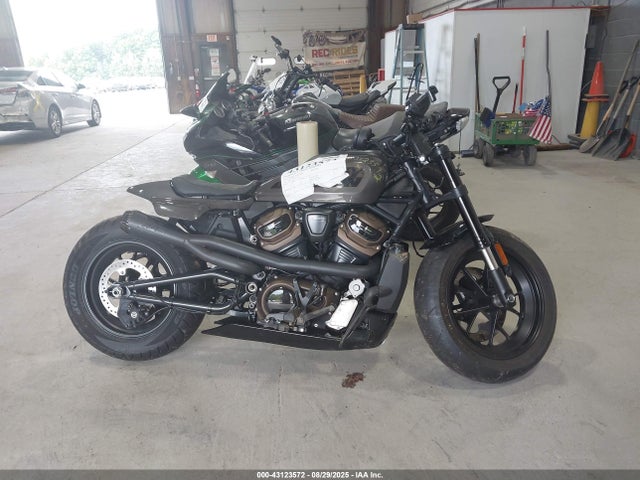 1HD1ZC419PB315794 Harley-Davidson Revolution Max 1250t