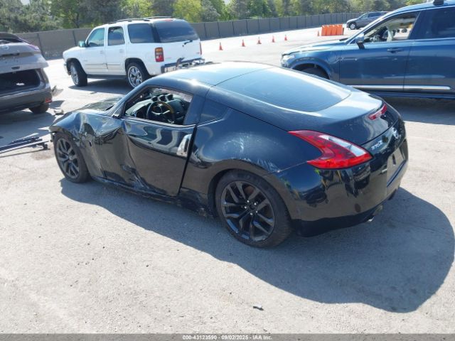 2018 NISSAN 370Z JN1AZ4EH0JM571985 Photo 2