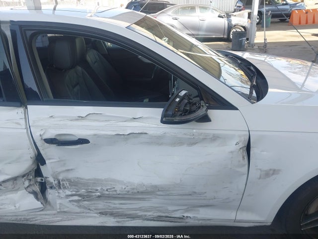 Audi 2017 2017 WAUGNAF47HN056237 Image 17