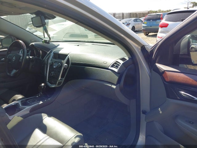 2011 CADILLAC SRX 3GYFNDEY8BS608971 Photo 4