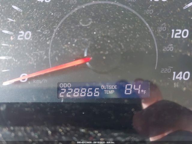 2011 TOYOTA CAMRY 4T1BF3EKXBU667328 Photo 6