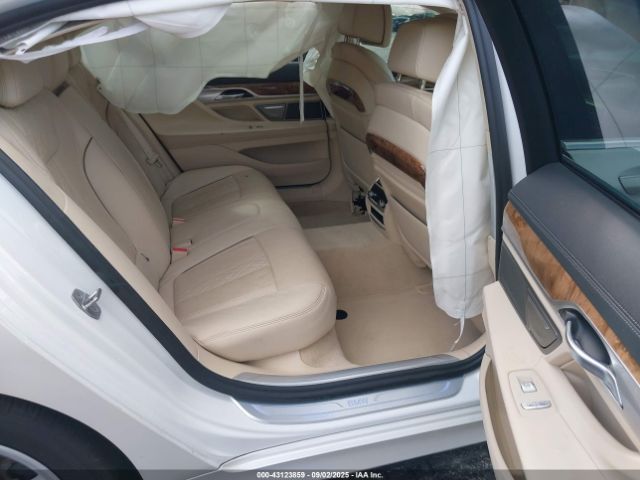 2018 BMW 750I WBA7F0C54JGM23111 Photo 7