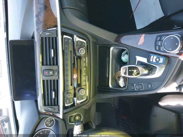BMW 2015 2015 WBA3R1C52FK194539 Image 11