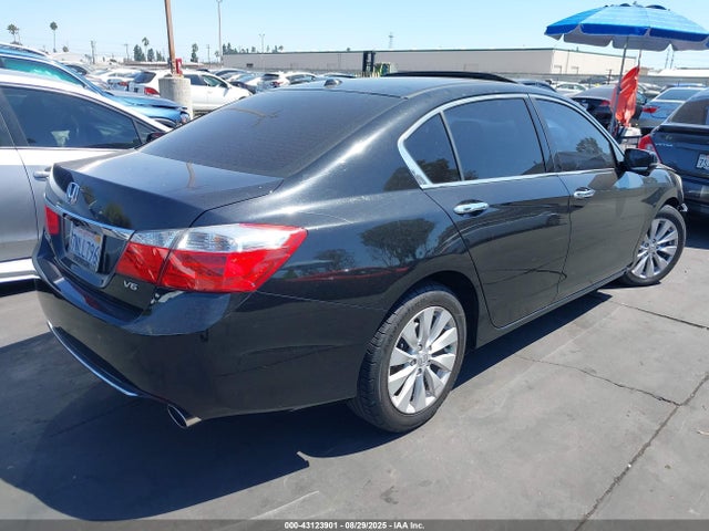 1HGCR3F82FA030607 Honda j35y1