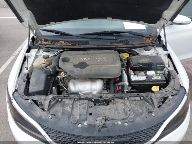Chrysler 2016 2016 1C3CCCAB5GN157899 Image 10