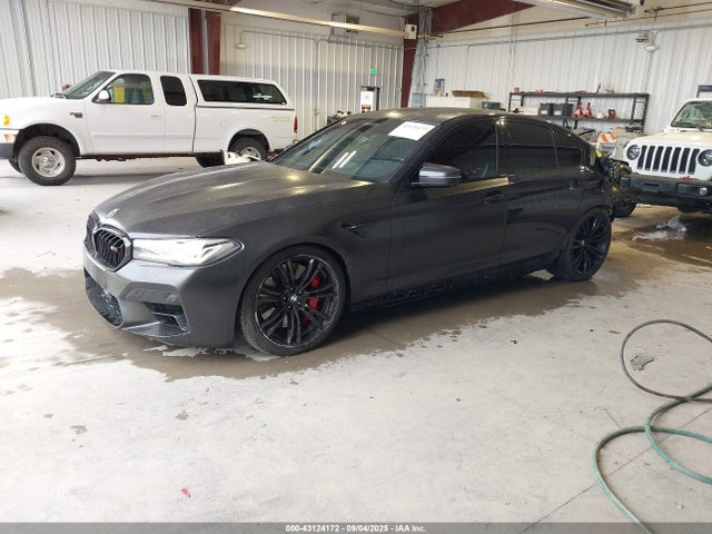 BMW M5 2021 WBS83CH01MCF67995 Image 2