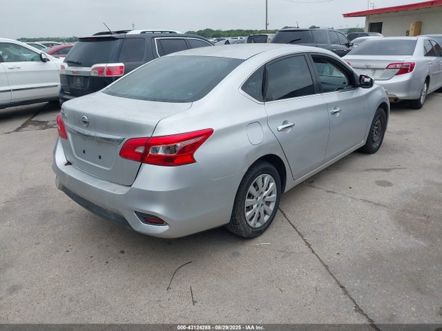 Nissan Sentra 2016 3N1AB7AP7GY311527 Image 4