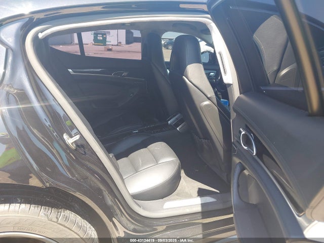 Porsche Panamera 2015 WP0AB2A77FL050794 Image 27