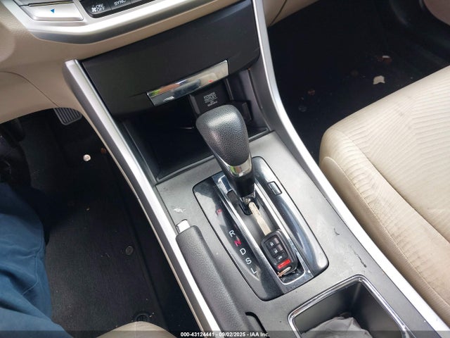 Honda k24w1 2015 1HGCR2F36FA115531 Image 11