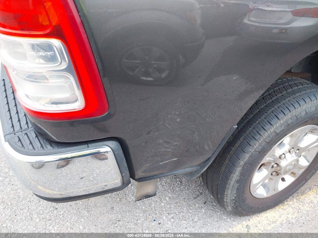 RAM 3500 2019 3C63R3HL5KG610212 Image 18